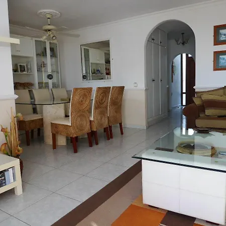 Сasa de vacaciones Quality 2 Bed Bungalow Heated Swimming Pools San Miguel de Abona