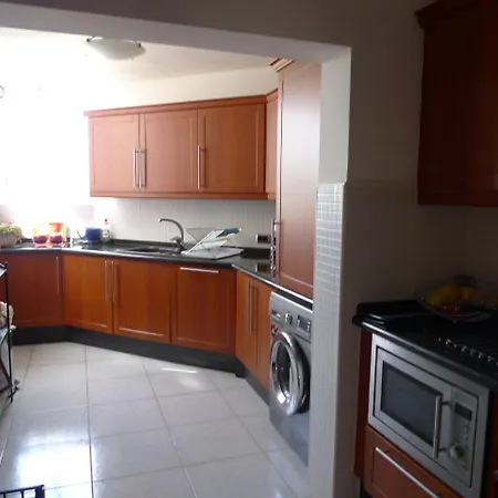 Quality 2 Bed Bungalow Heated Swimming Pools Сasa de vacaciones *